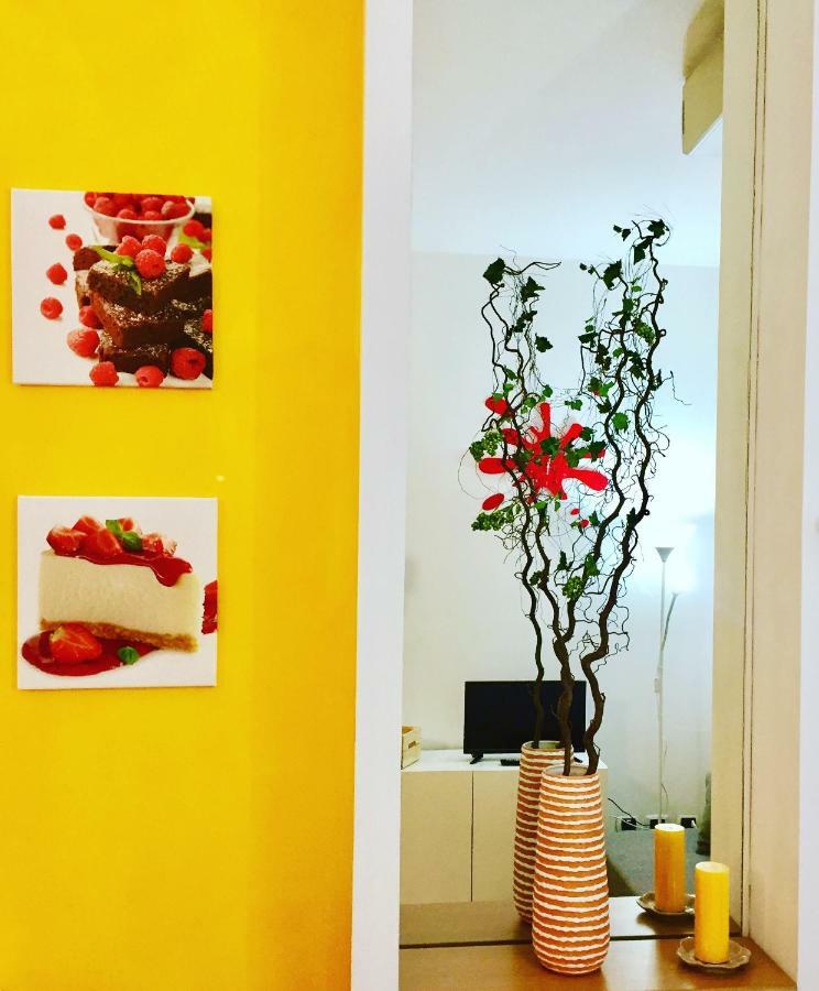 Apartment La Maison, Vicino Al Colosseo! Rom